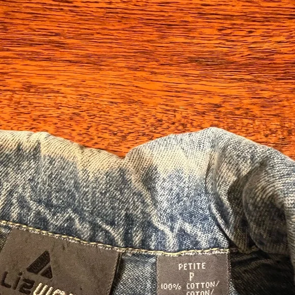 NWT Trucker ❤️ Sequin Heart Handmade One of a Kind Jean Jacket Petite - Picture 8 of 13